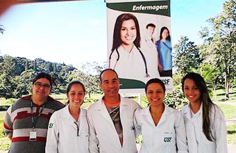 Alunos de enfermagem participam de ação de promoção da saúde em Bragança 